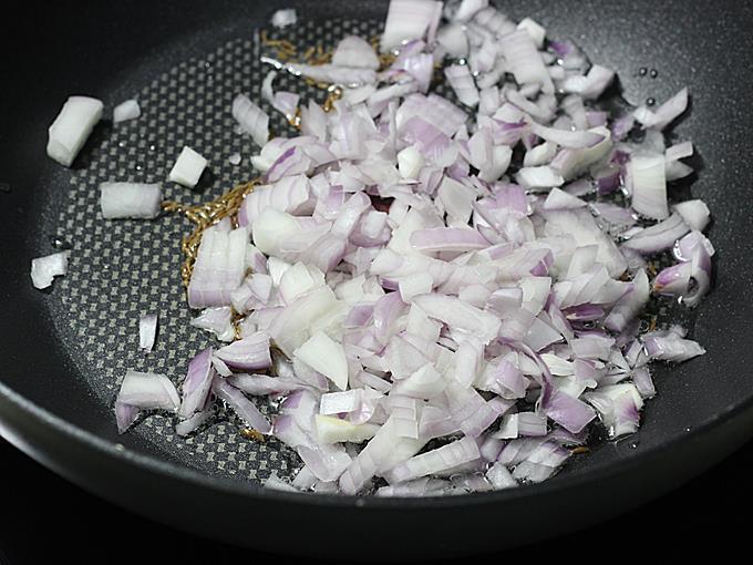sauteing onions to golden