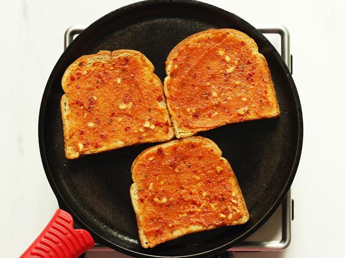 Bread pizza recipe How to make bread pizza Bread snacks recipe