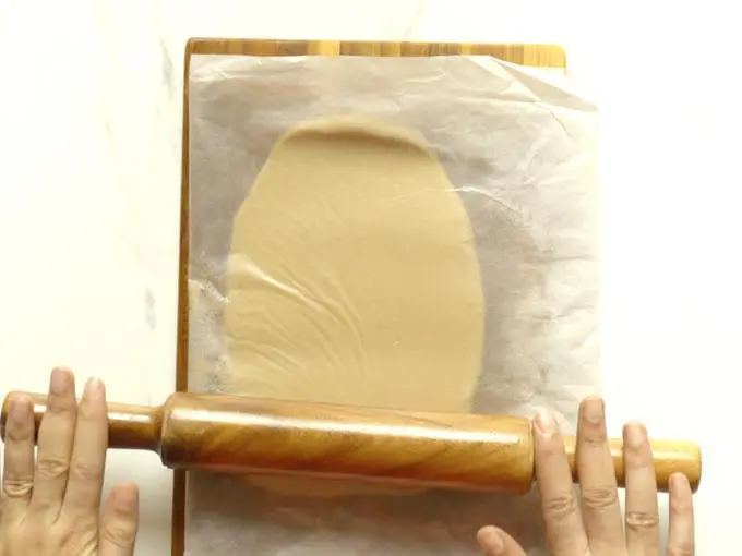 roll the mixture to oval shape