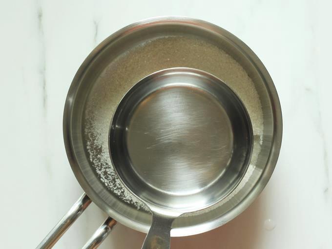pour water