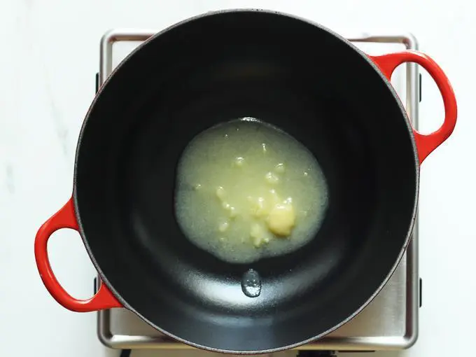 heating ghee to make gond ke laddu