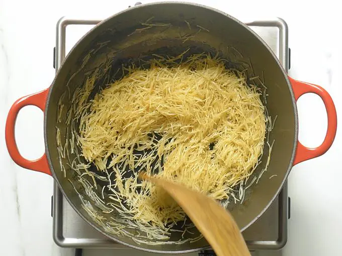 frying semiya to golden to make payasam