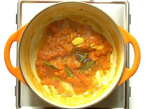 cook tomatoes to mushy to make rasam recipe