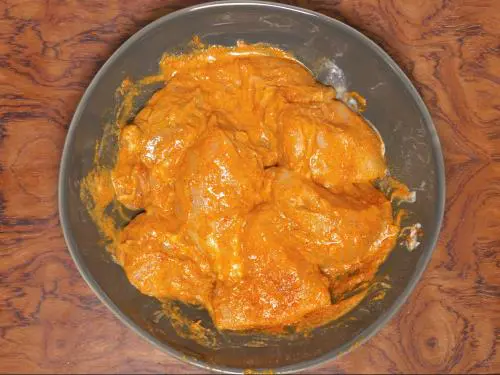resting marinade to make chicken biryani
