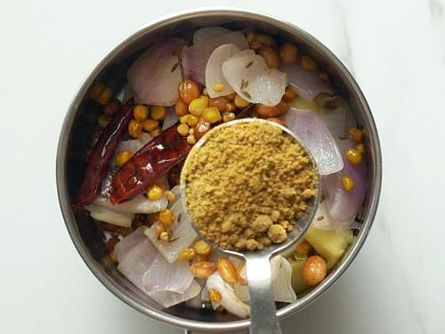 adding jaggery to make ginger chutney