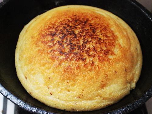 Kumba Rotti Dibba Rotti Recipe | How to Make Andhra Minapa Rotti recipe