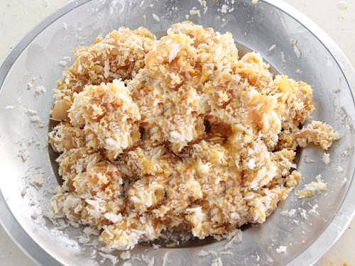 bread coated popcorn chicken