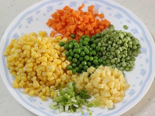 chopped veggies to make sweet corn soup
