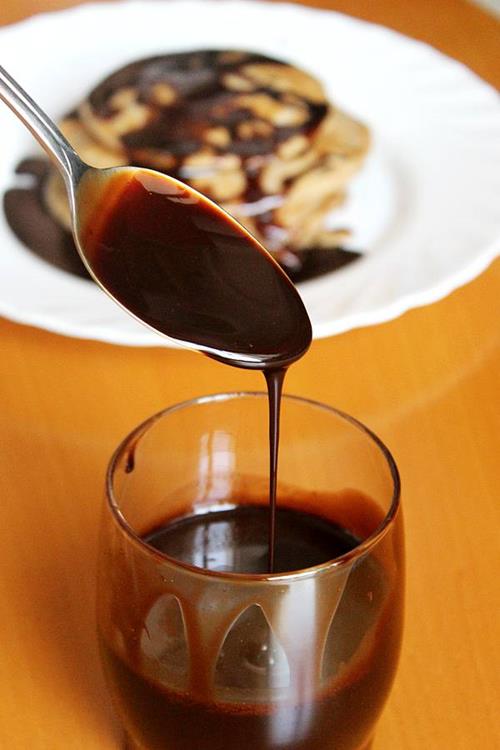 chocolate syrup