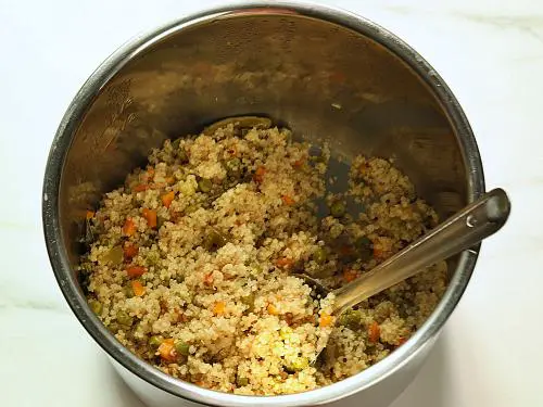 vegetable quinoa upma in insta pot