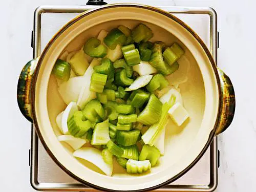 celery to make soup