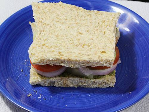place another bread slice