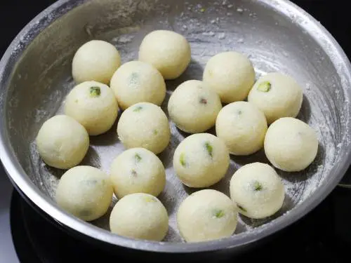 making coconut laddu