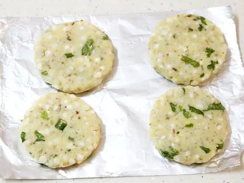 making sabudana vada on a foil