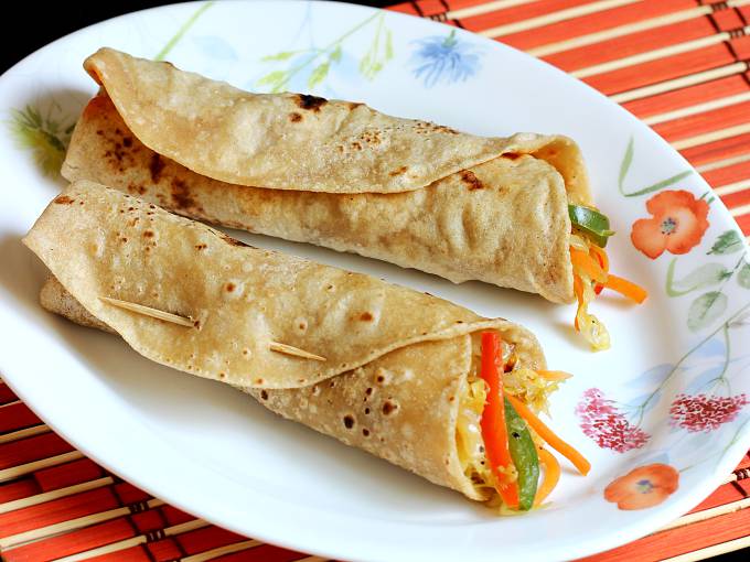 Veg roll recipe (vegetable chapati rolls) - Swasthi's Recipes