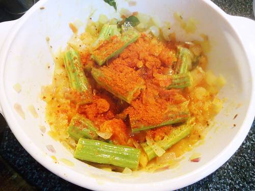 spice powders added to make drumstick curry