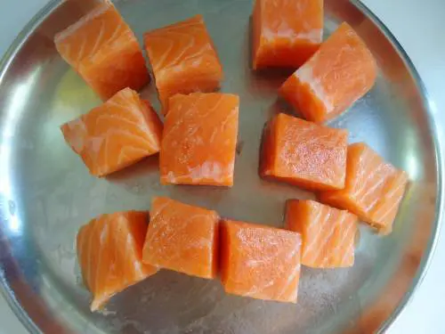 cleaned fish piece to make salmon tikka masala