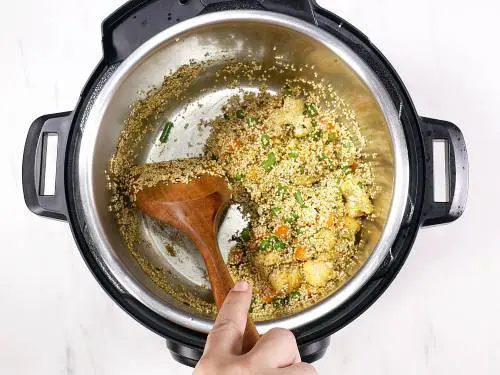 frying quinoa