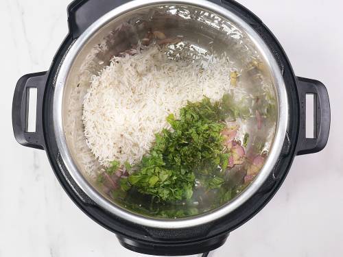 rice and herbs in Instant pot