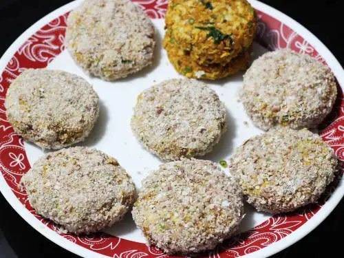 resting soya cutlets after crumb coating