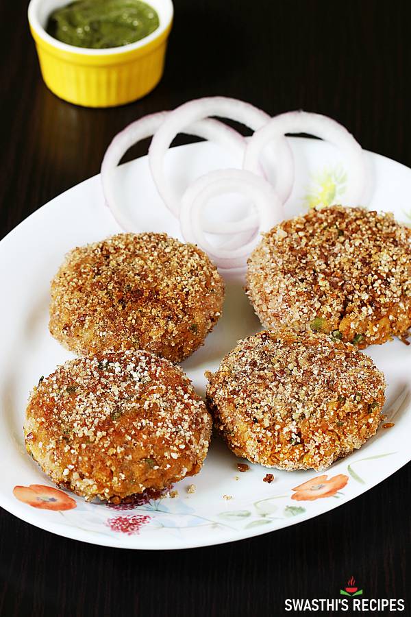 soya cutlet served with green chutney