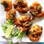 shrimp pakora fritters