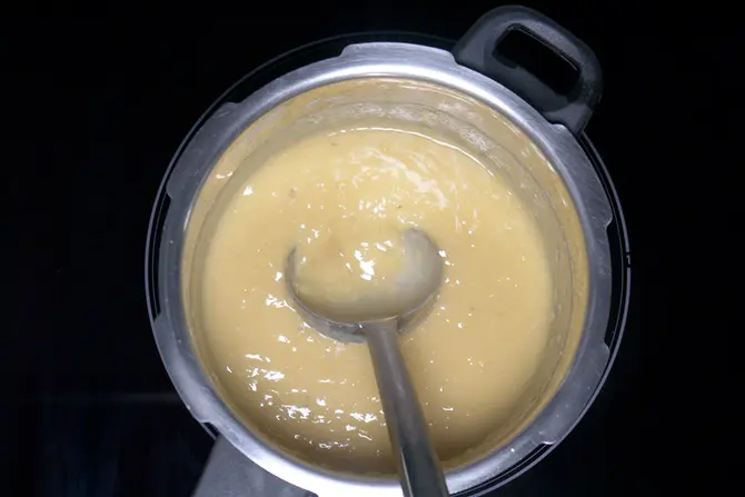 mashed dal in cooker