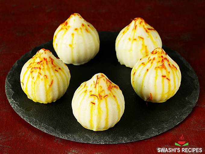 modak modakam garnished with saffron