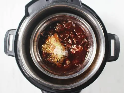 pressure cooker sweet tamarind chutney with spices