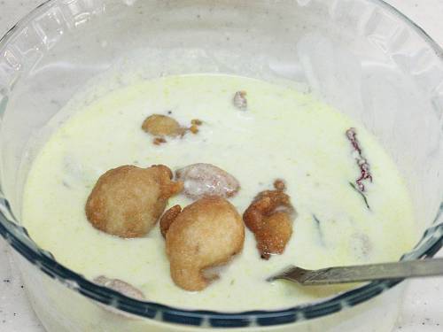Perugu vada recipe  perugu garelu    Swasthi s Recipes - 79