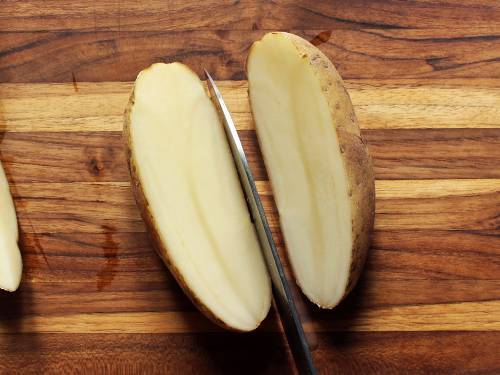 cut potatoes length wise