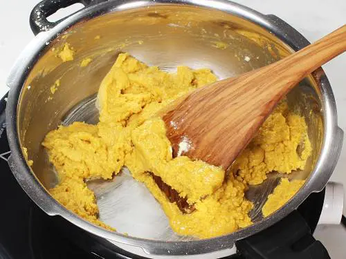 frying besan to make burfi