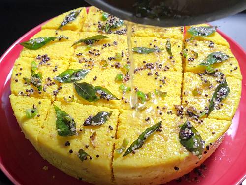 slicing and topping with tempering