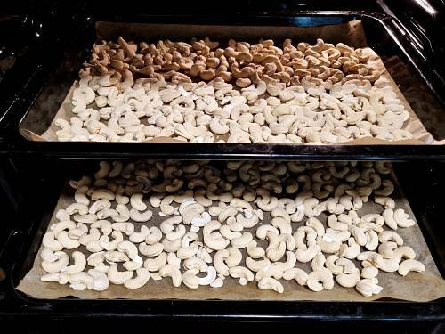 roasting cashews in oven