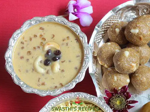 sago payasam with ladoos on the side