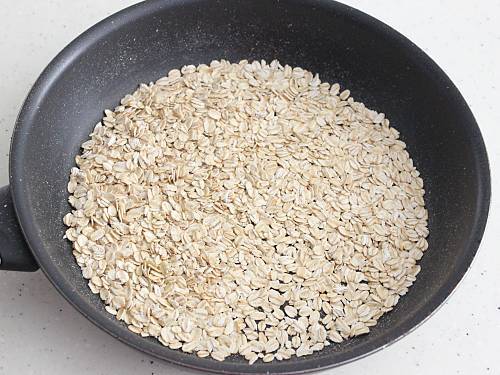roasting oats for pongal
