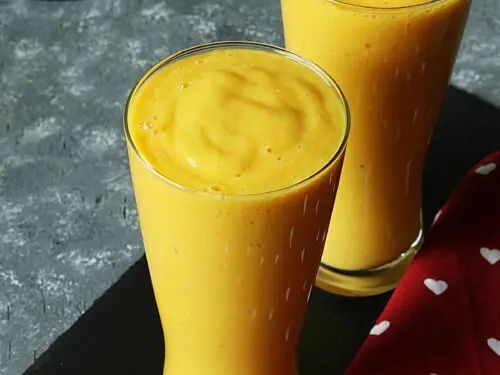 mango smoothie