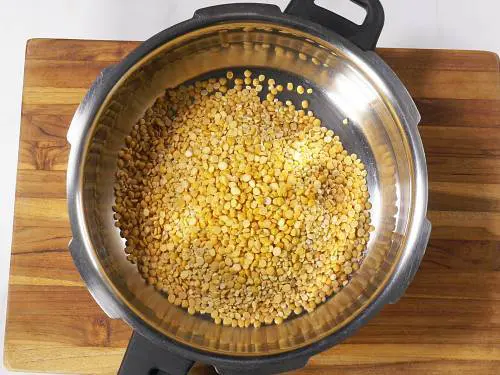 dal in a pressure pan