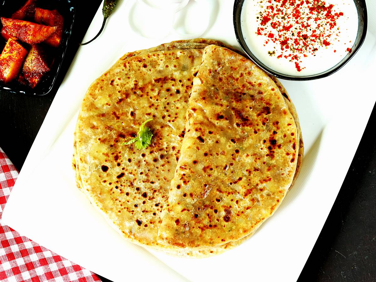 7 Best Tiffin Recipes for Breakfast In Bangalore | Easy Tiffin Recipes 2022 6 aloo paratha recipe