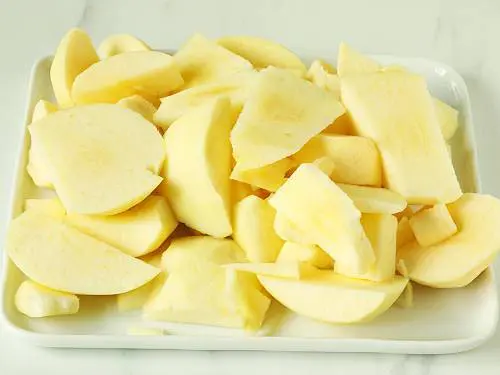 chopped apples