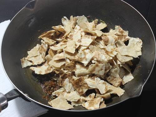 Kothu Parotta  Easy Kothu Paratha  Roti    Swasthi s Recipes - 99