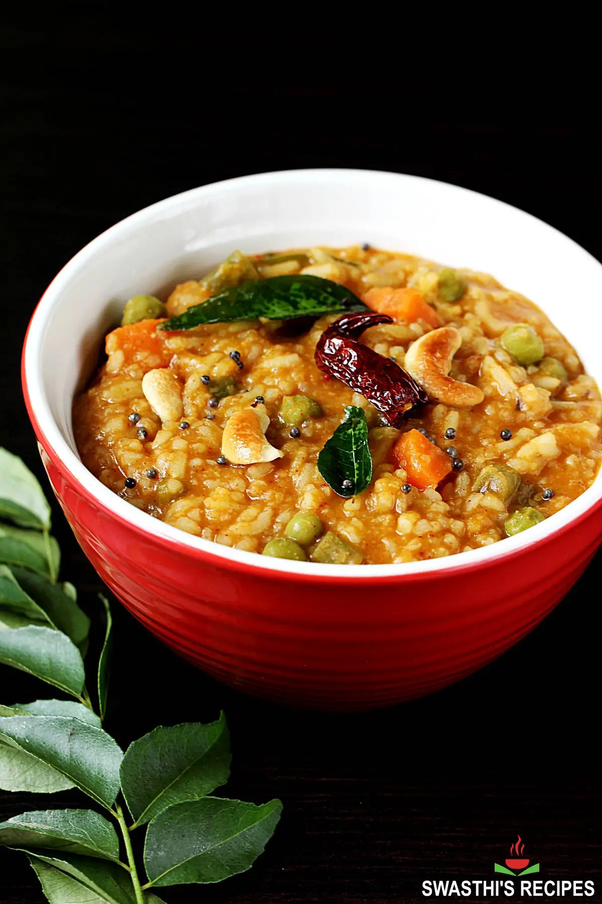 https://www.indianhealthyrecipes.com/wp-content/uploads/2021/07/bisi-bele-bath.jpg.webp