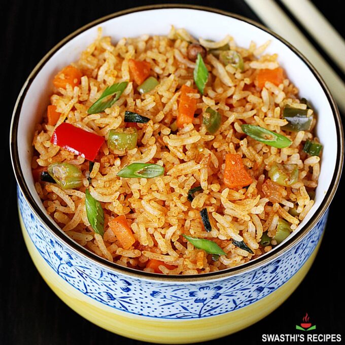 Schezwan fried rice (Spicy schezwan rice) Swasthi's Recipes