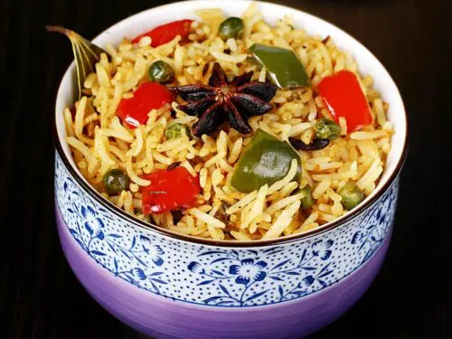 capsicum rice recipe made with bell peppers