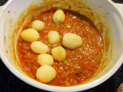 Dum Aloo Recipe   Restaurant Style   Swasthi s Recipes - 43