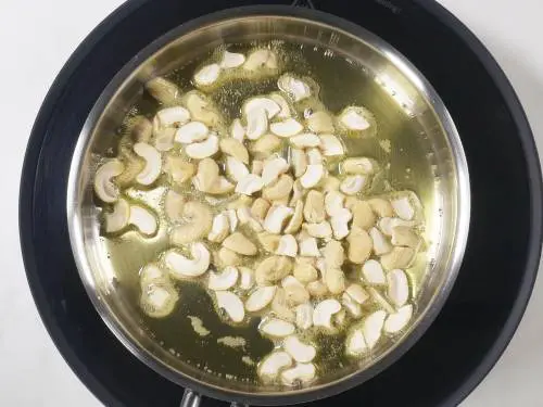 frying cashews to temper pongal