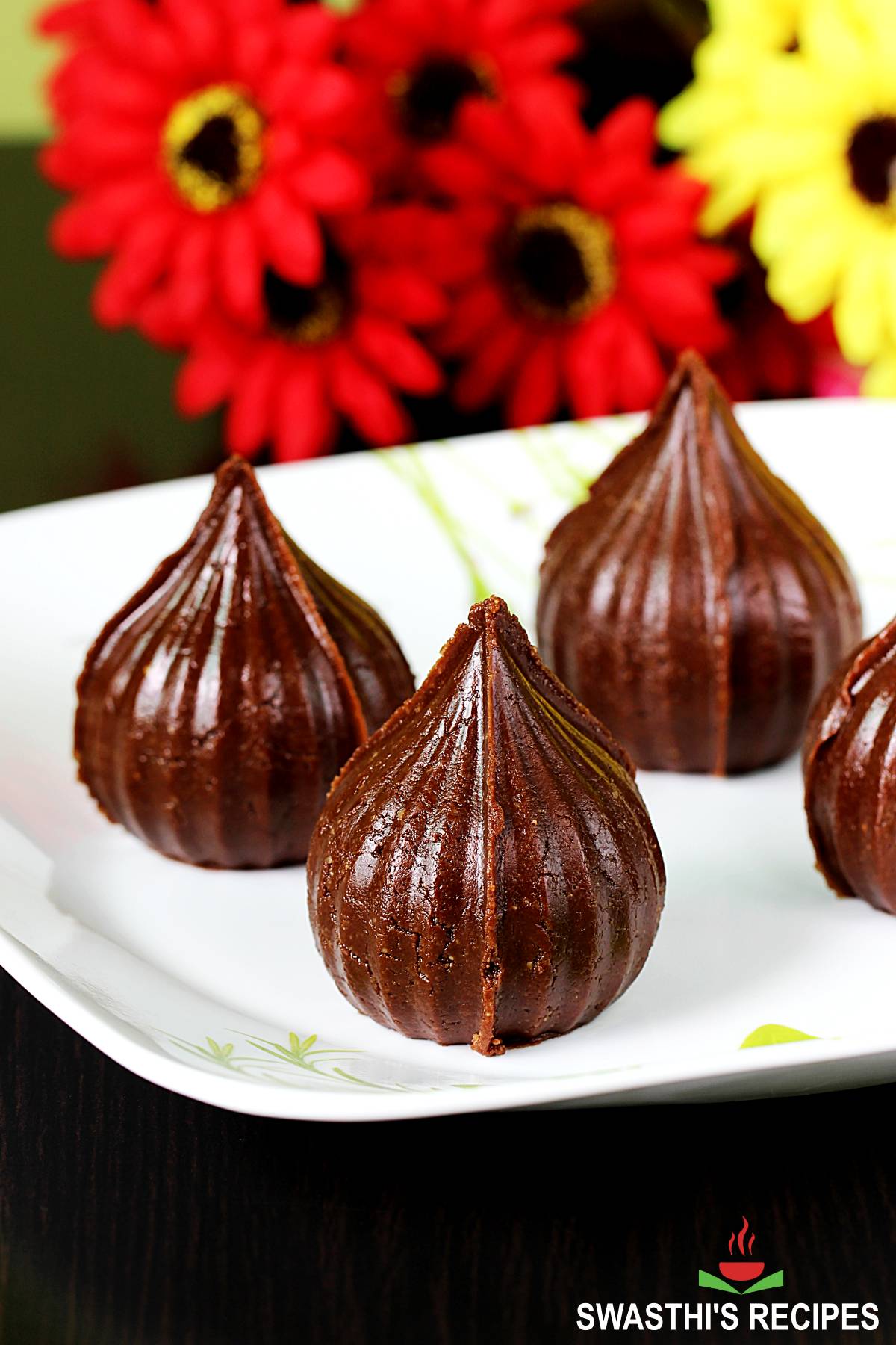 Chocolate Modak Recipe   Swasthi s Recipes - 33