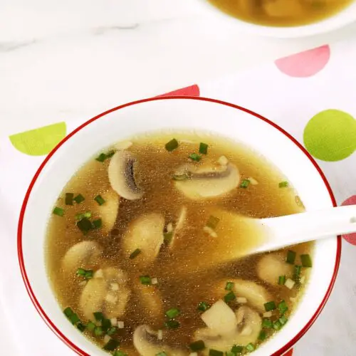 Clear soup with vegetables