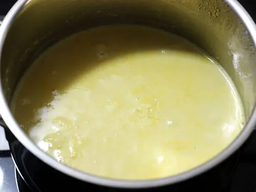 thickened milk basundi in a pot