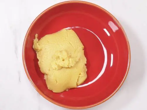 milk powder mawa in a bowl